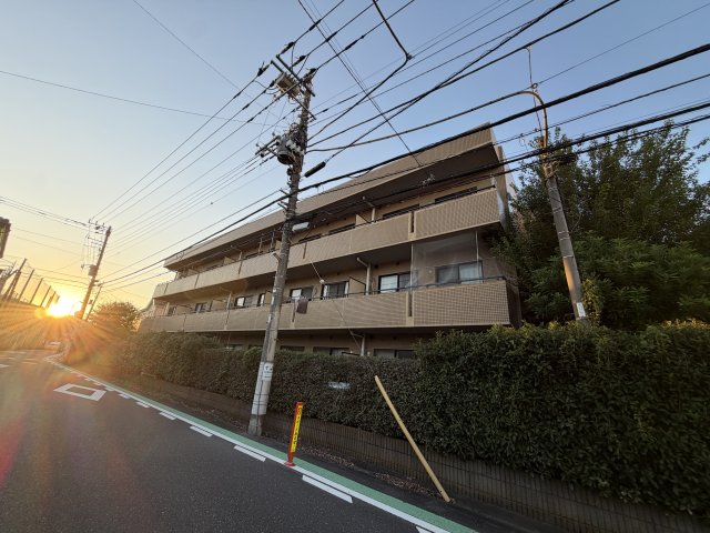 小田急線 喜多見駅 徒歩15分 築32年