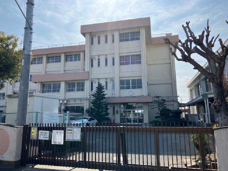 小学校　高崎市立大類小学校（小学校）まで1167m