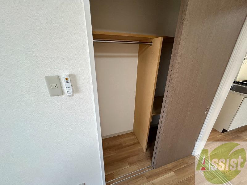 収納　収納もバッチリあるのでお部屋が片付きますよ！