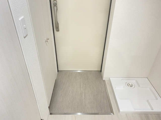 玄関　他号室のためイメージ写真です。