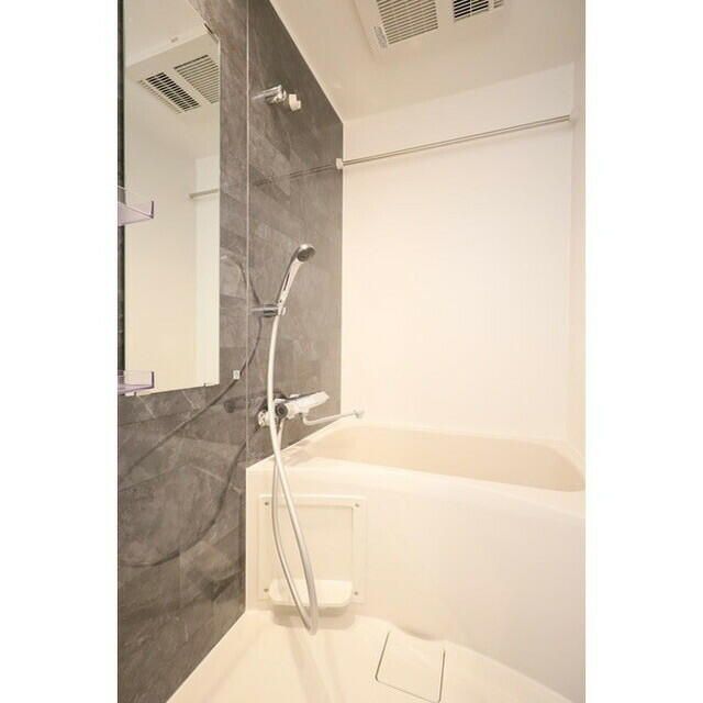 バス・シャワールーム　☆ゆったりくつろげるお風呂☆