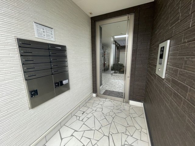 レーヴ稲沢の外観写真