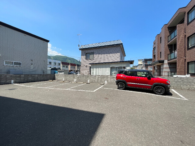 駐車場　屋外駐車場
