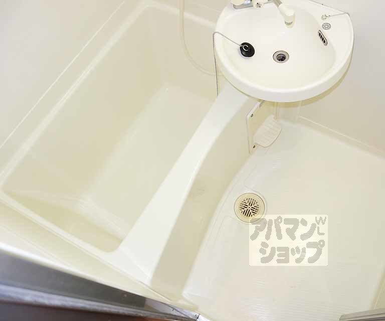 エリーフラッツ西ノ京の風呂写真
