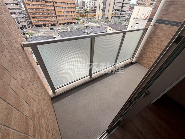 バルコニー　※別部屋の写真です