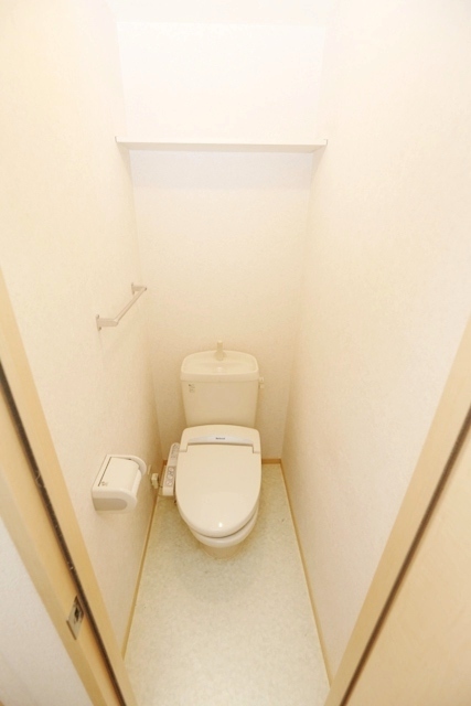 阪急京都線 摂津市駅 徒歩4分 2階建 築23年のトイレ写真