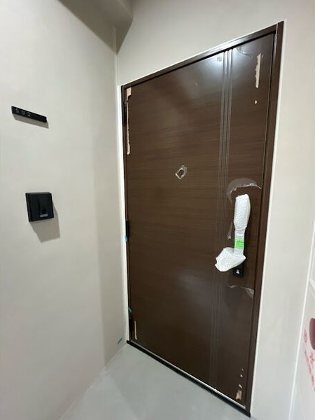 玄関　名古屋で一番初期費用の安い賃貸専門の不動産会社です(^^)