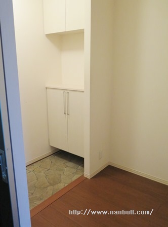 玄関　シューズボックス付き玄関