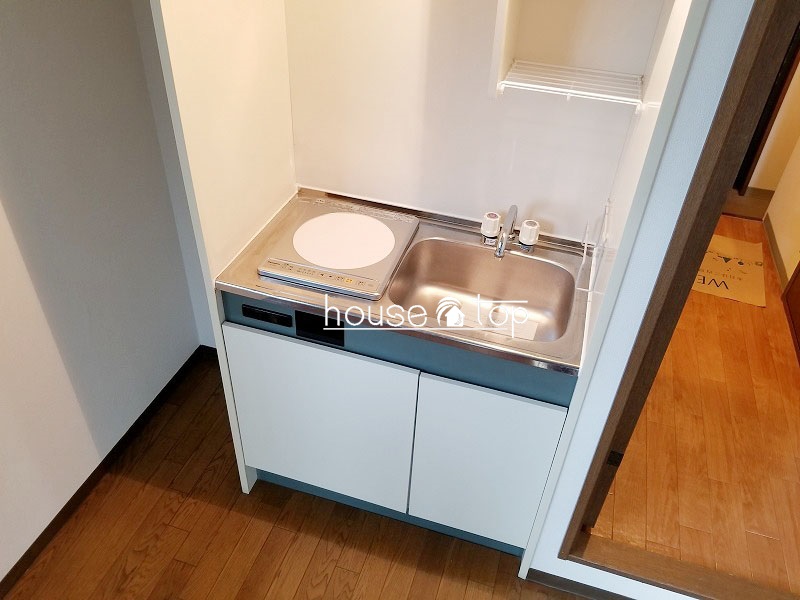 キッチン　ＩＨクッキングヒーター！ガスを使用しないので安全ですよ♪