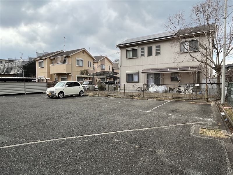 【コーポラスはりま東Ｄ棟の駐車場】