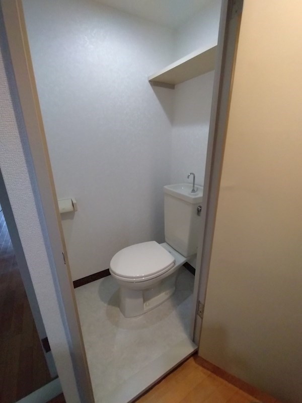 【江東区大島のマンションのトイレ】