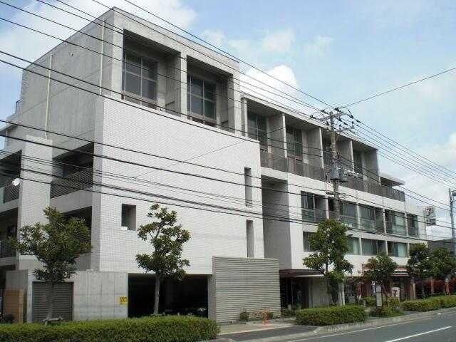 市川市福栄のマンションの建物外観