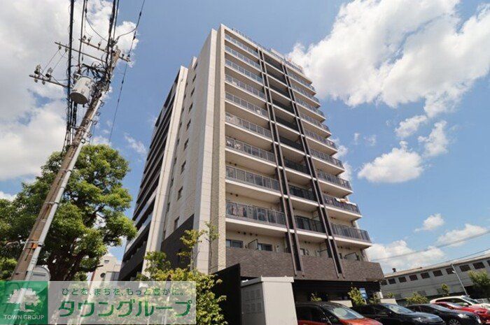 【松戸市西馬橋幸町のマンションの建物外観】