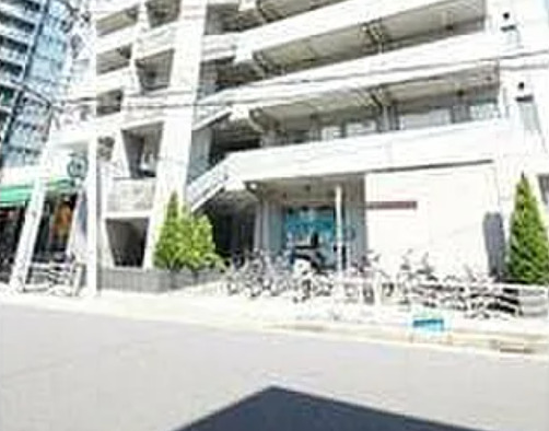 【江東区南砂のマンションのエントランス】