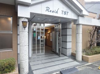 【RESID’787のエントランス】