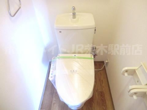 　トイレ　ウォッシュレットトイレ