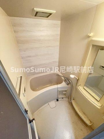 バス・シャワールーム　日々の暮らしに欠かせないお風呂です