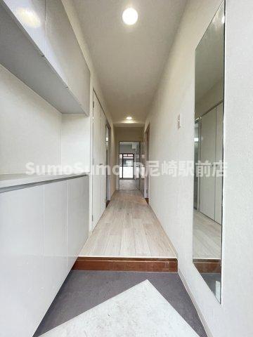 玄関　シンプルで使いやすい玄関です