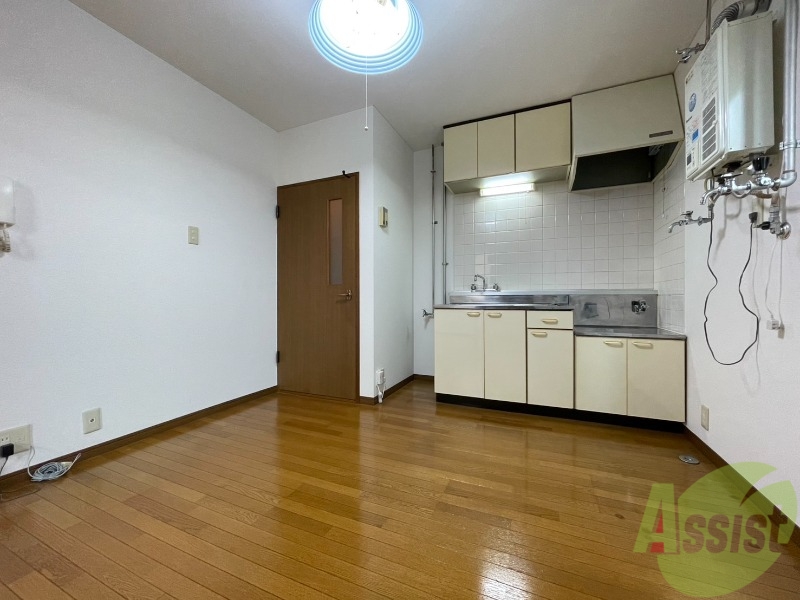 居室・リビング　広々としたリビングですね。使い勝手がよさそうですね！