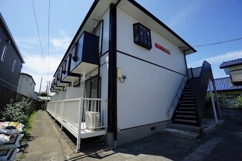 建物外観　閑静な住宅街　バイク置場のもあります