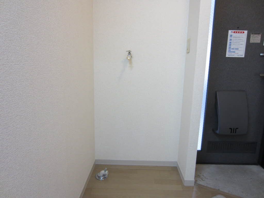 洗面設備　洗濯機置場