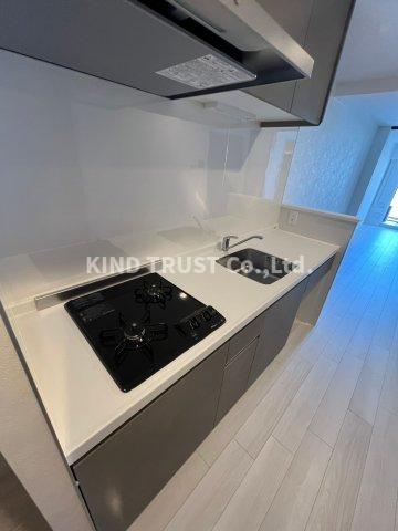 キッチン　コンパクトなキッチンで掃除もラクラク