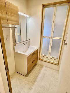 洗面設備　洗面所