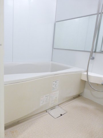 バス・シャワールーム　バス※別部屋参考写真