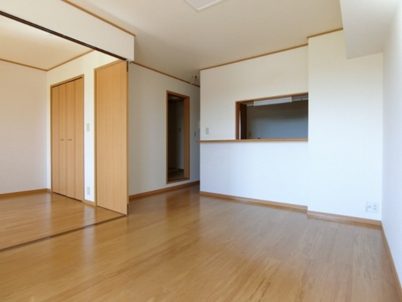 居室・リビング　図面と現状に相違がある場合には現状を優先