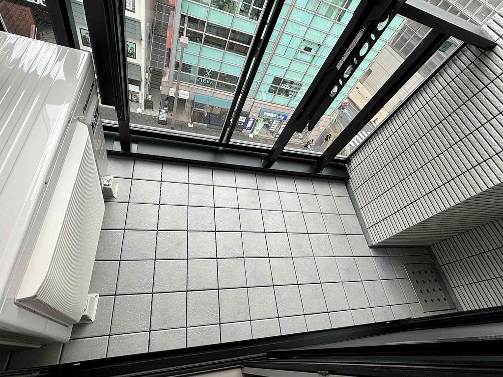 バルコニー　バルコニー