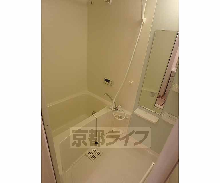 バス・シャワールーム　バスです。