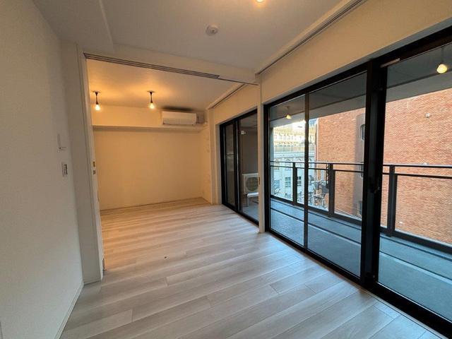 居室・リビング　フローリング