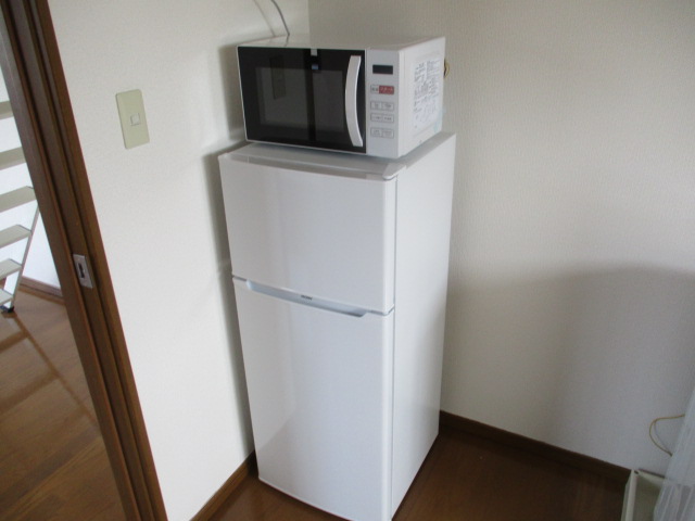 その他　冷蔵庫・電子レンジ設置可能。※写真は設置した場合のもの