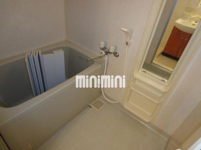 バス・シャワールーム　追い焚き可能なバス