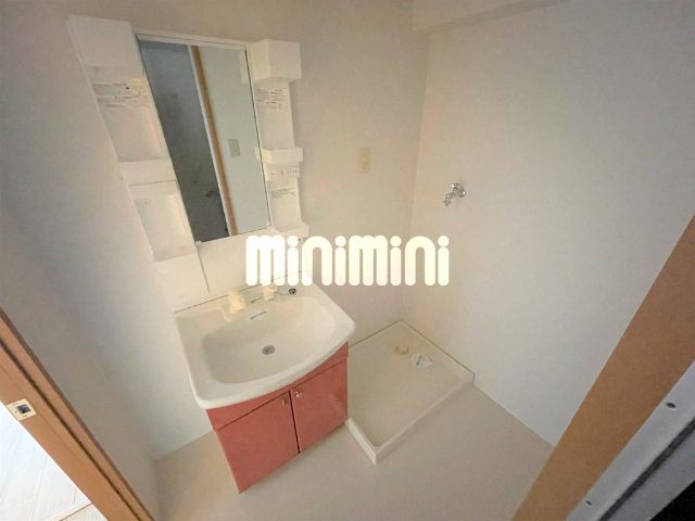 収納　大きな収納付いてます