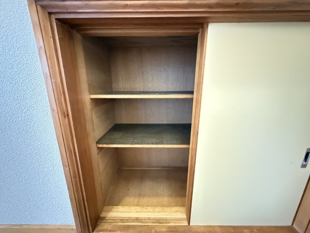 収納　シューズボックス