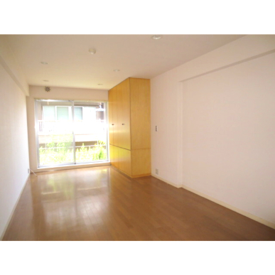 居室・リビング　※別部屋参考写真