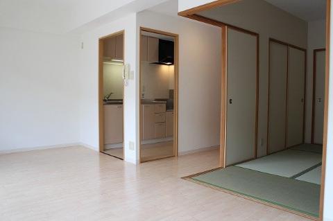 居室・リビング　リビング