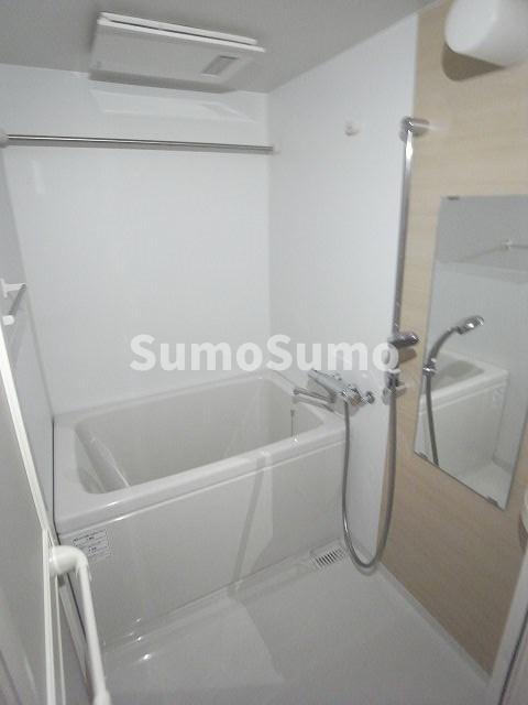 バス・シャワールーム　お風呂で日々の疲れを落としましょう