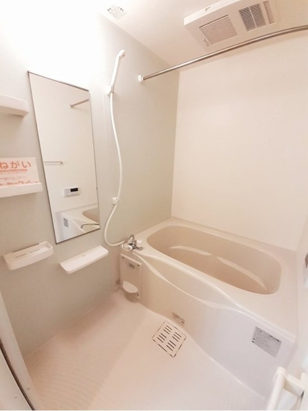 バス・シャワールーム　図面と現状に相違がある場合には現状を優先