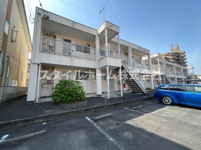 建物外観　外観写真（昼）