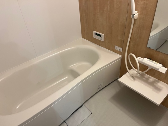 バス・シャワールーム　お風呂で日々の疲れを落としましょう