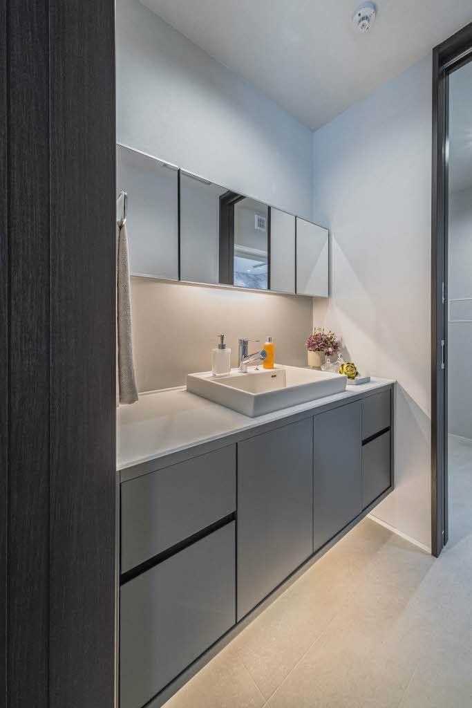 洗面設備　洗面化粧台