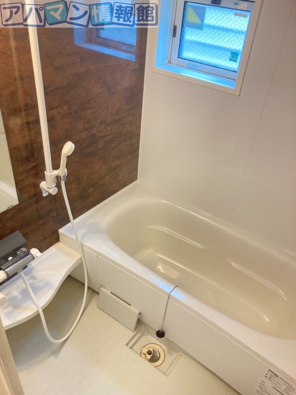 バス・シャワールーム　※別号室のお写真になります