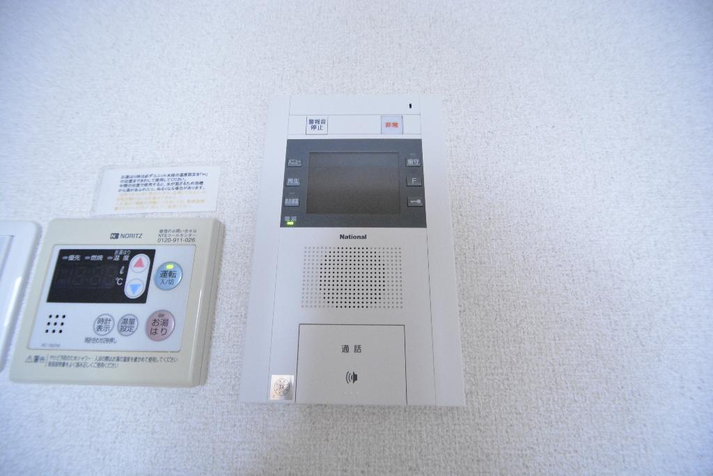 セキュリティ　カメラ付インターホン