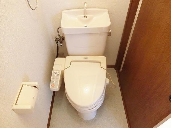 トイレ　ウォシュレット！