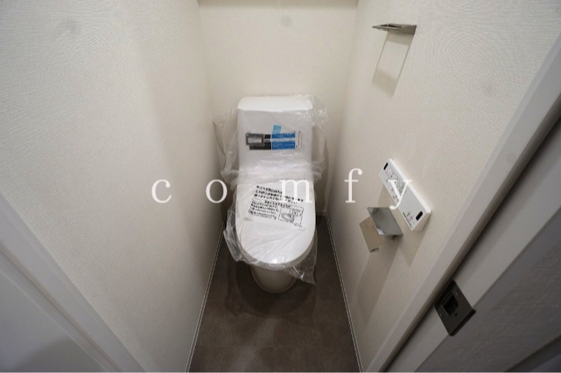 トイレ　ウォシュレット付きトイレ