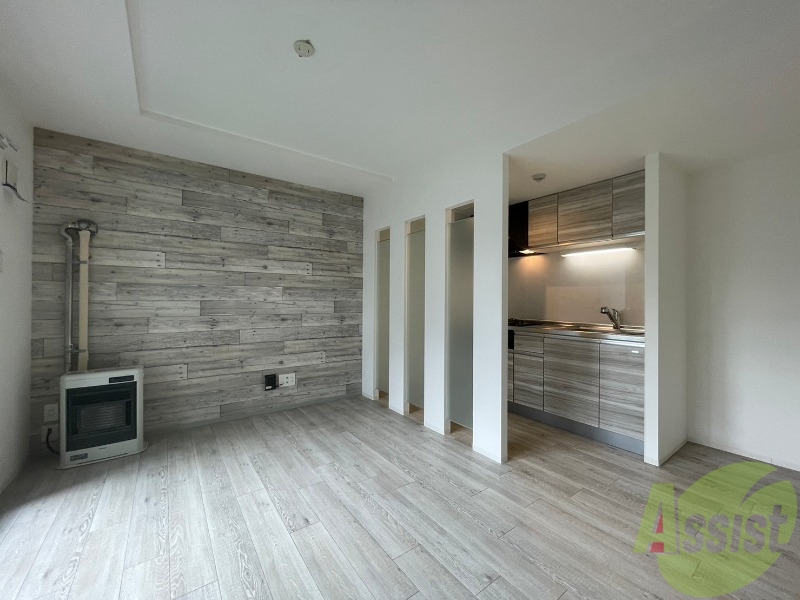 居室・リビング　広くてキレイなお部屋が広がっていて、充実した生活が送れそう。