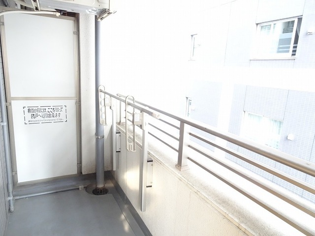 バルコニー　※前回募集時の写真です