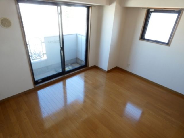 居室・リビング　別部屋参照写真